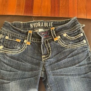 HYDRAULIC exclusive jeans jr 3. Ankle length 25 1/2  embroidered pockets design